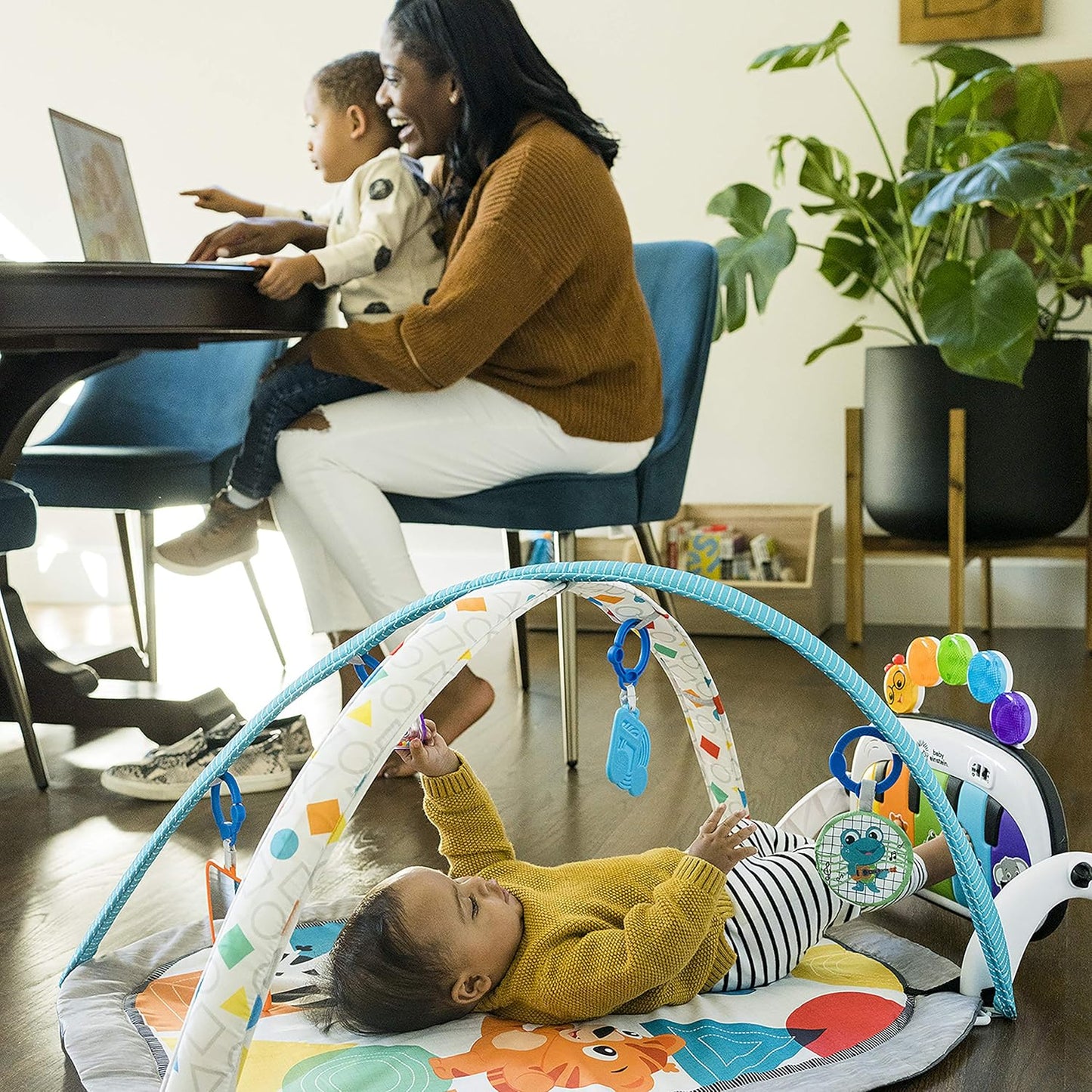 Baby Einstein lavinamasis kilimėlis Kickin’ Tunes 4in1